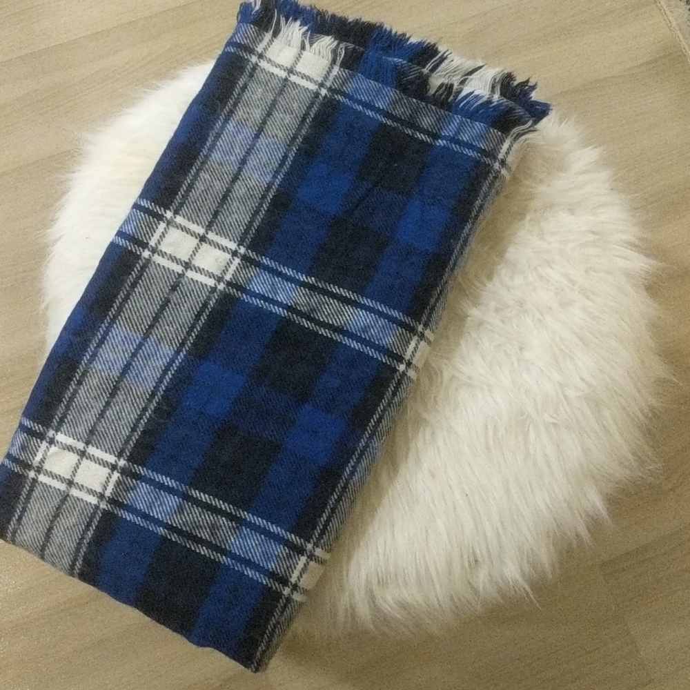 Huge Zara Scarf